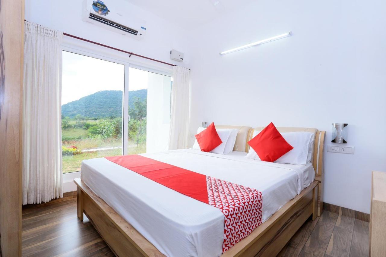 Oyo 24200 Bahri Beautiful Country Ξενοδοχείο Ayyampālaiyam Εξωτερικό φωτογραφία